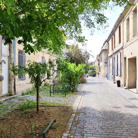 24 M2 With Rooftop View Apartment